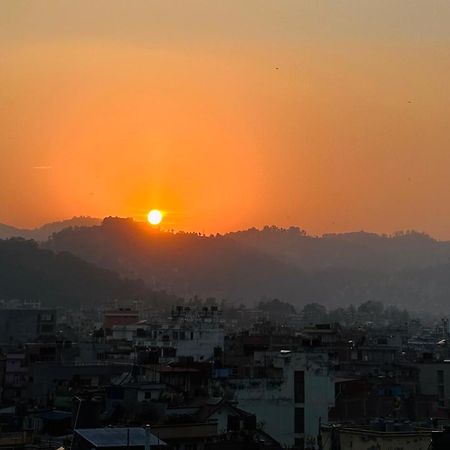 Yog Hostel Katmandu Zewnętrze zdjęcie