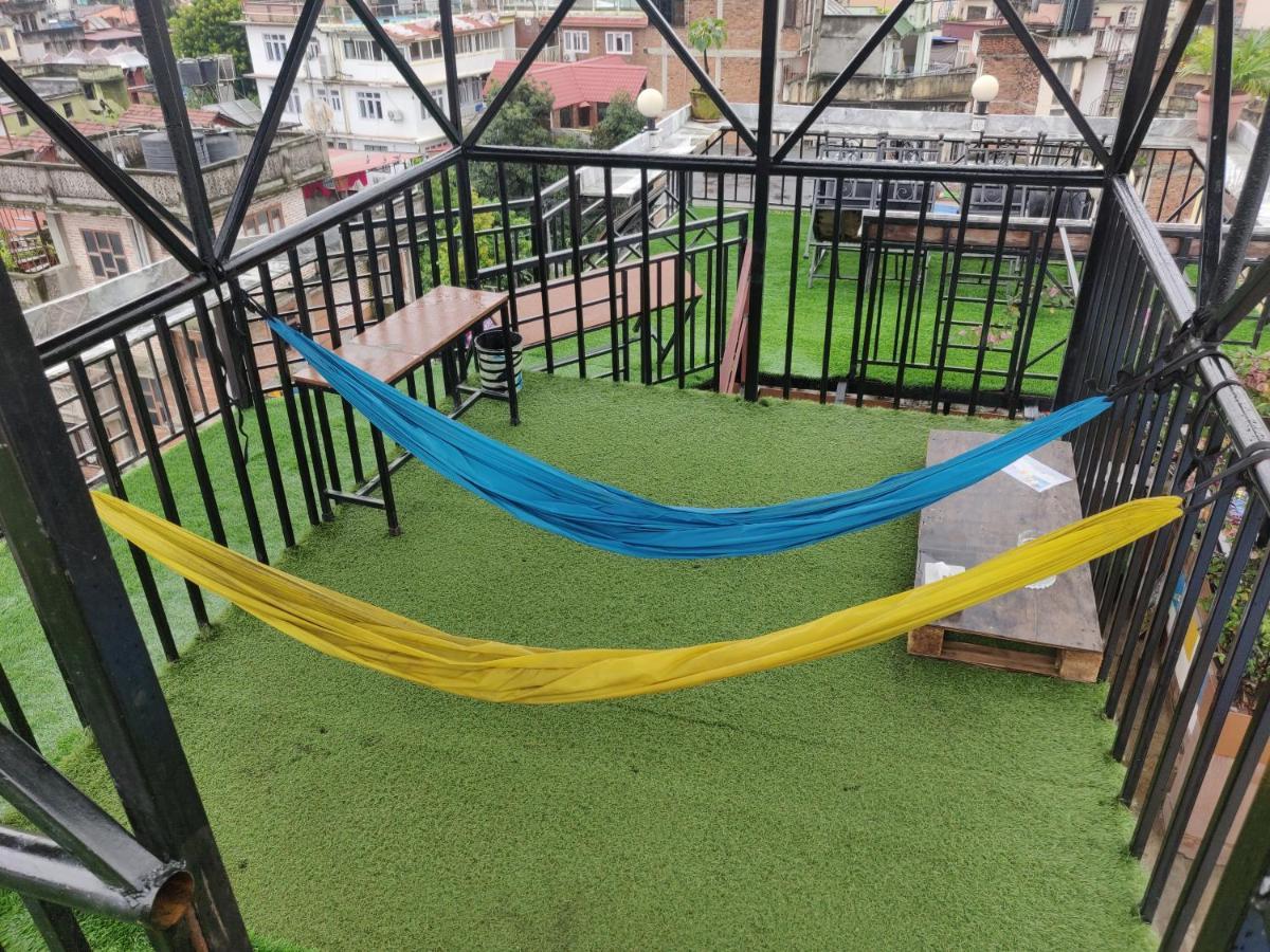 Yog Hostel Katmandu Zewnętrze zdjęcie