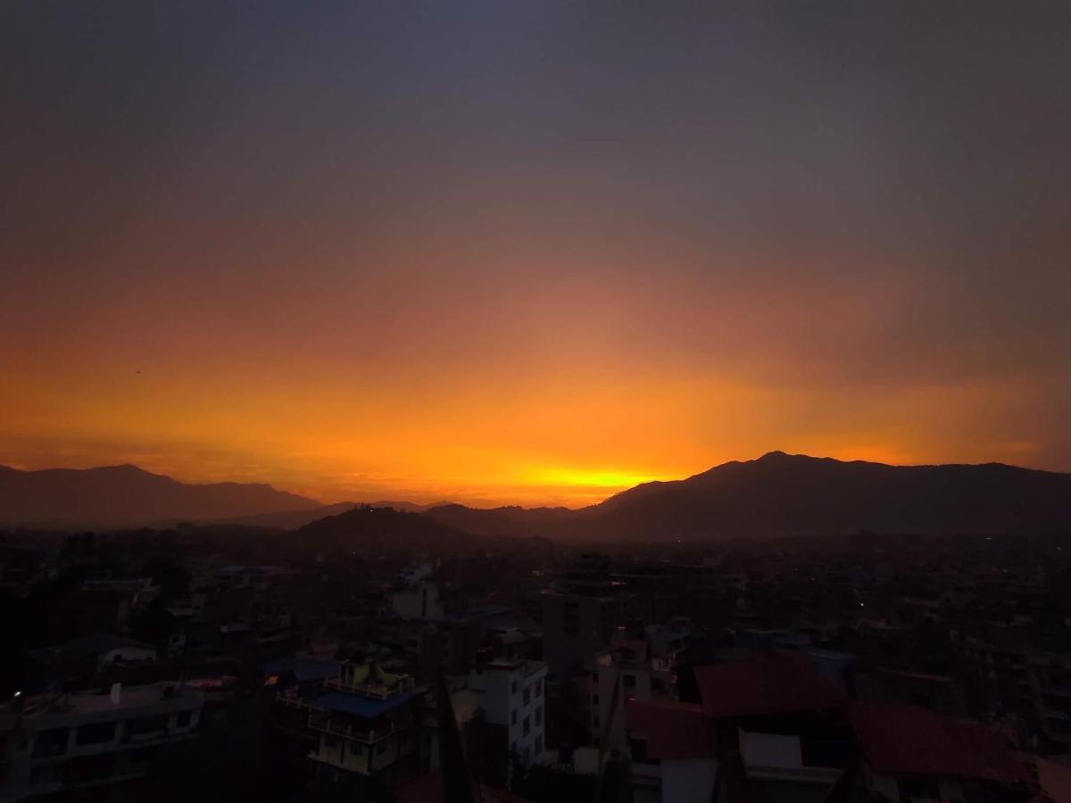 Yog Hostel Katmandu Zewnętrze zdjęcie