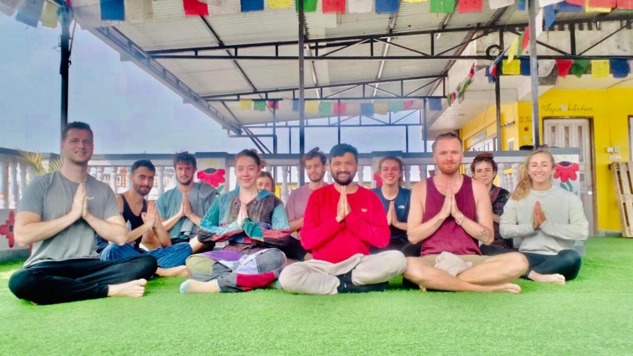 Yog Hostel Katmandu Zewnętrze zdjęcie