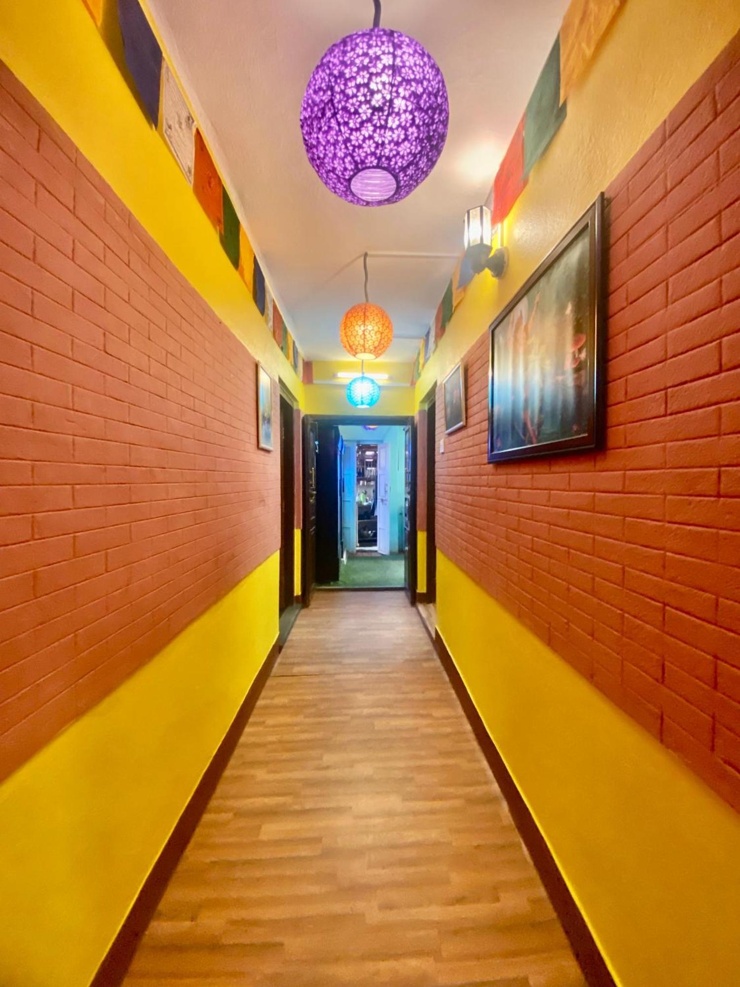 Yog Hostel Katmandu Zewnętrze zdjęcie